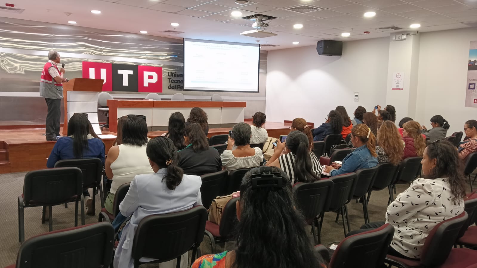 UGEL Lambayeque realizó Asistencia Técnica sobre la elaboración del PEAI y conformación del equipo SAEI