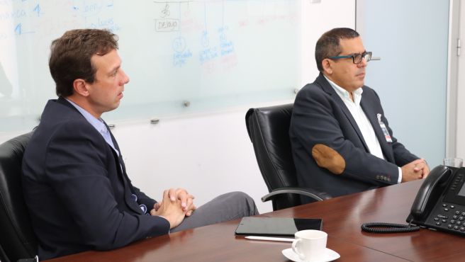 Cooperación con IATA y AETAI para impulsar la calidad del servicio aeronáutico en el país