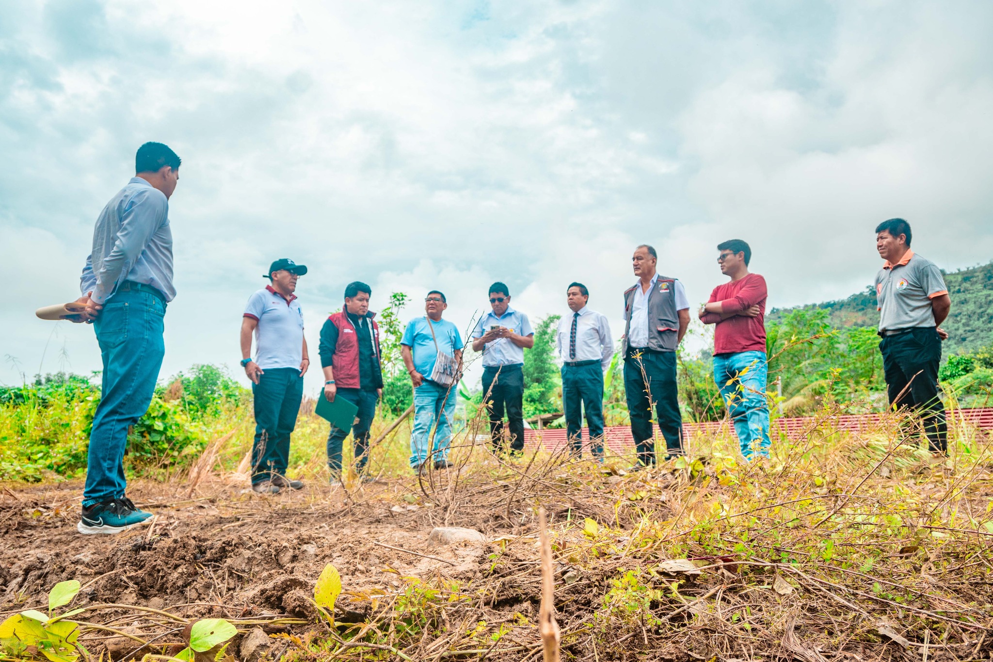 Reconocimiento oficial de terreno para sede CUNA MAS