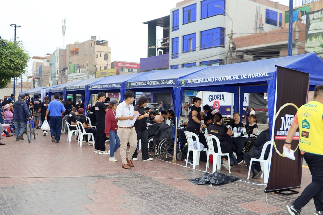 Con éxito se realizó la mega campaña de salud preventiva por el 49° aniversario de la provincia