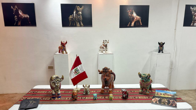 Los toritos de Pucará llegan a la Isla de Trinidad