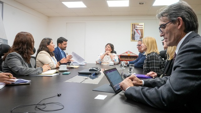 MIMP y CAF fortalecen cooperación para empoderar económicamente a las mujeres y promover la inclusión financiera