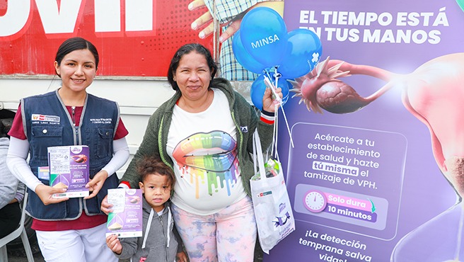 Minsa brindó más de 3000 atenciones médicas en campaña de salud preventiva “Mamá saludable, familia feliz” en Puente Piedra