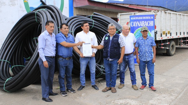 entrega de tubos de alta tencion a la municipalidad de caynarachi