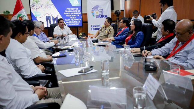 El Comité Regional de Seguridad Ciudadana está conformado por las principales autoridades políticas, judiciales, policiales y de seguridad de la región Piura