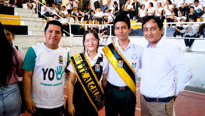 Juramentaci贸n de promotores ambientales escolares.
