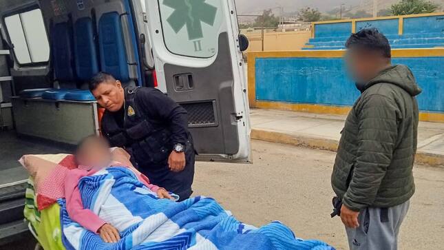 trasladan al paciente en ambulancia