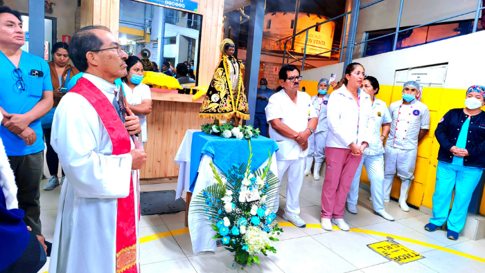 18-04 visita Santo Sepulcro (4)