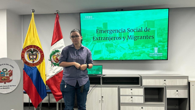 Consulado General del Perú organiza charlas sobre los servicios para migrantes en Medellín 