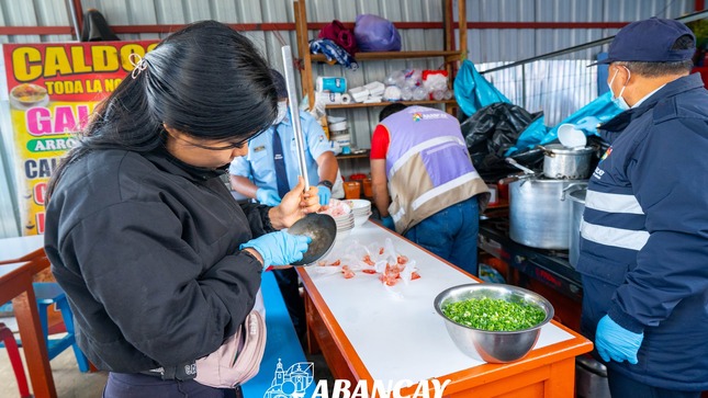 Alimentos En Avanzado Estado De Descomposición Fueron Detectados En Segundo Día Consecutivo De Operativo Inopinado En Las Américas. ⚖️🚫