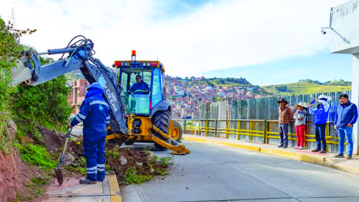 Emsapuno insertará válvula para control de agua en el barrio independencia