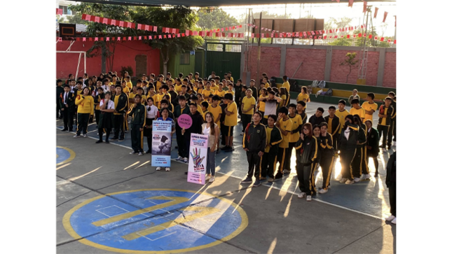 Durante la actividad, se abordaron temas clave para que los menores reconozcan situaciones de riesgo, aprendan a identificar conductas violentas y conozcan los canales adecuados para comunicar cualquier hecho que los afecte. Esta iniciativa forma parte del compromiso de las autoridades locales con la protección de la niñez y la promoción de entornos escolares seguros y libres de violencia.
