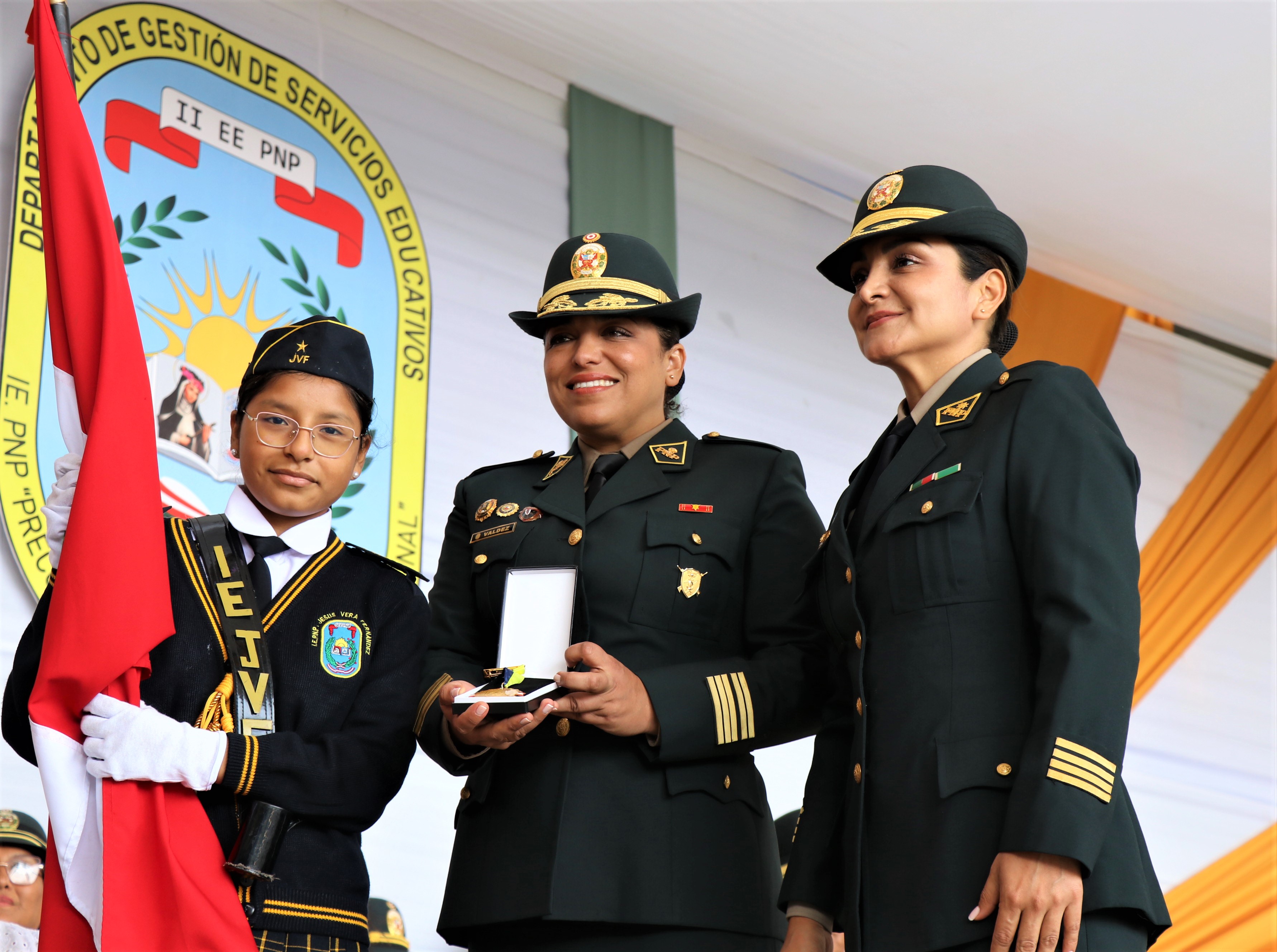 premiación a la IE Jesús Vera Fernández