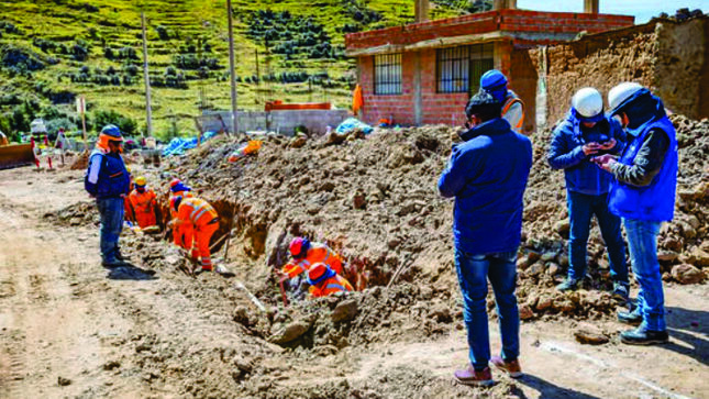 Rotura de línea de impulsión ocasiona suspensión del servicio de agua potable en la zona norte