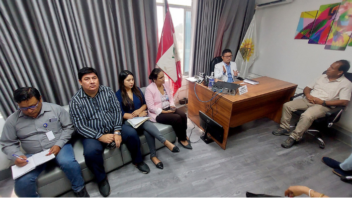 24-04 VISITA DE CONGRESISTA DE LA REPÚBLICA TELLO (4)