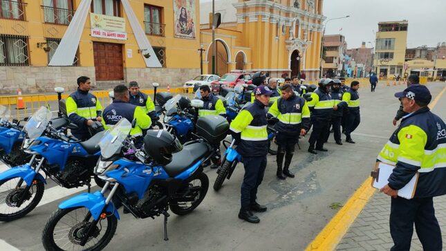 Municipalidad de Surco recibe 25 motos de la MML para reforzar la seguridad ciudadana

