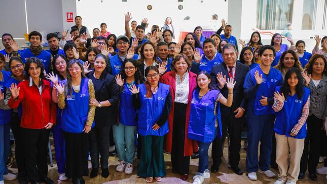 La titular del MIMP destaca fuerza del voluntariado en el compromiso ciudadano con la construcción de un país más humano