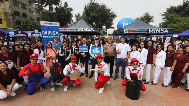 semana de la maternidad en Lima Este