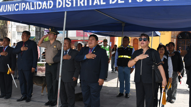 Ceremonia de juramentación de la policía escolar y bapes