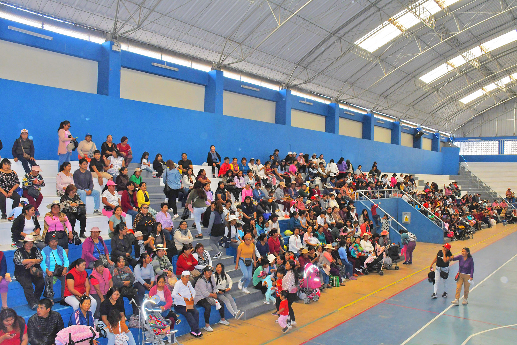 Agazajo por el Día de la Madre en Pocollay