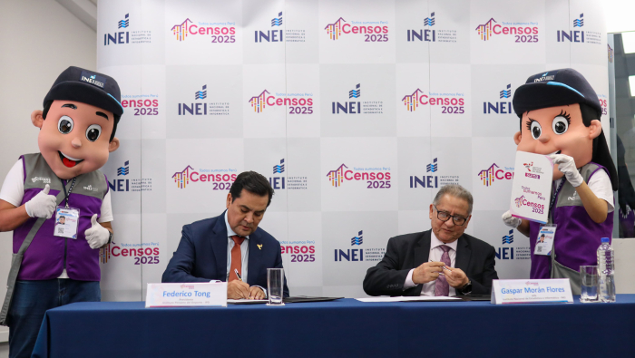 Autoridades firman