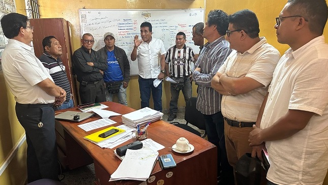 Reunión con mototaxistas