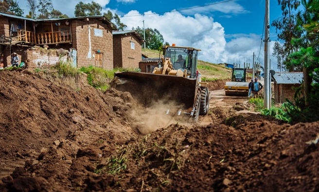 CAMINOS VECINALES DEL CENTRO POBLADO DE CHOCCECANCHA SON INTERVENIDOS POR PARTE DE LA MUNICIPALIDAD DE SAN JERÓNIMO