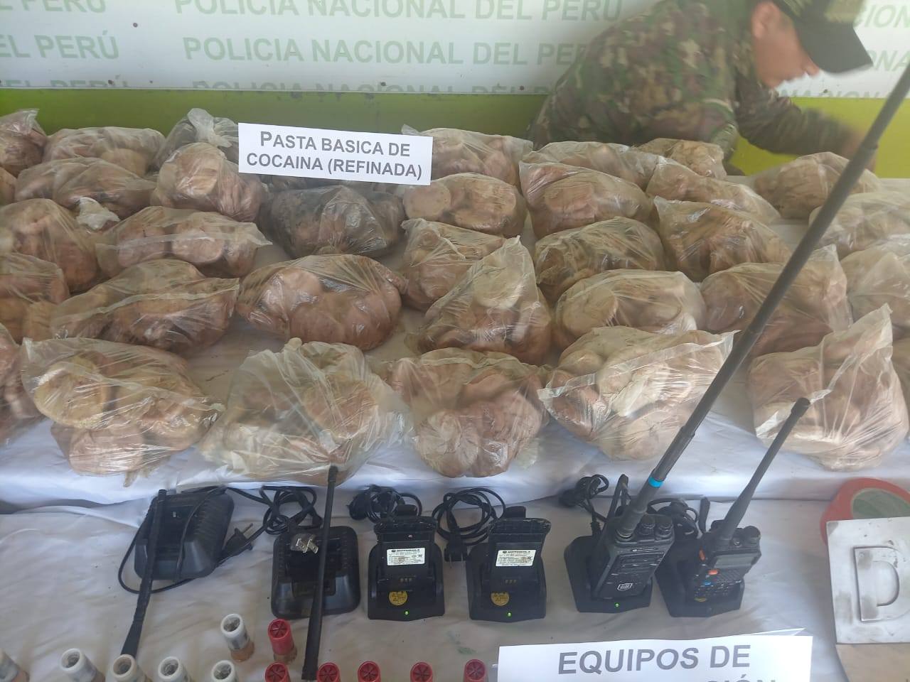 Fiscalía logra detención de tres extranjeros y el decomiso de más de 100 kilos de droga en una comunidad indígena de Loreto.