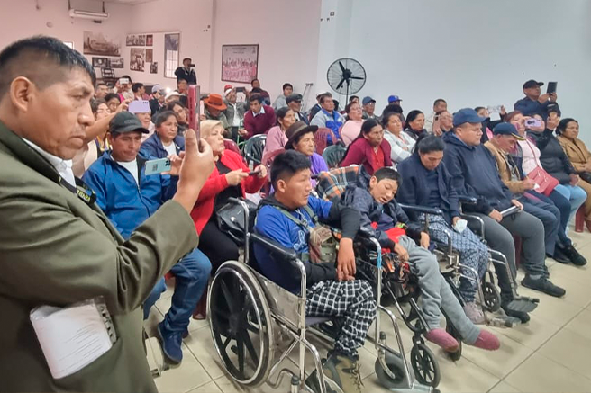 Viceministro de Poblaciones Vulnerables se reúne con más de 300 representantes de personas con discapacidad