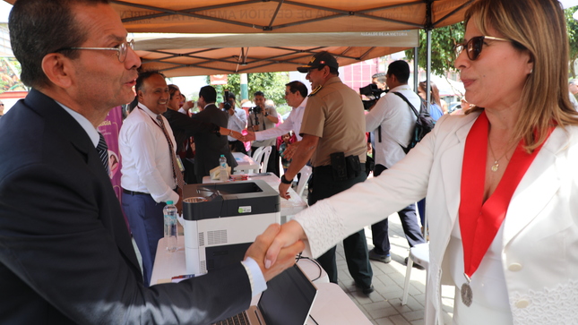 feria interinstitucional