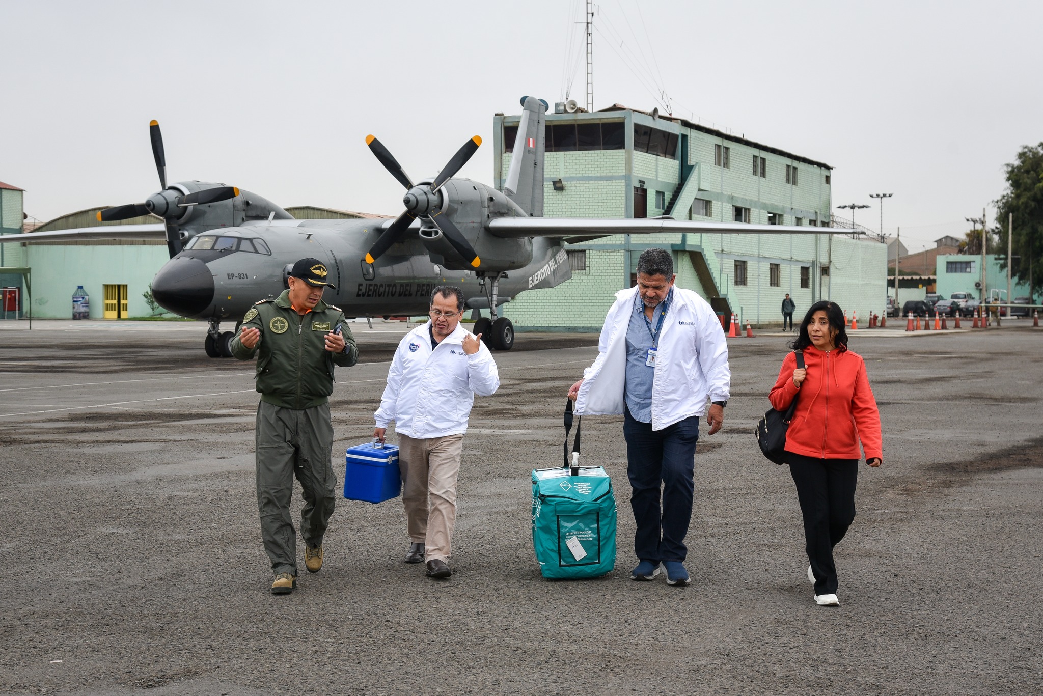 Cada etapa de la operación fue ejecutada con eficiencia y dentro de los tiempos médicos requeridos para preservar la viabilidad del órgano.