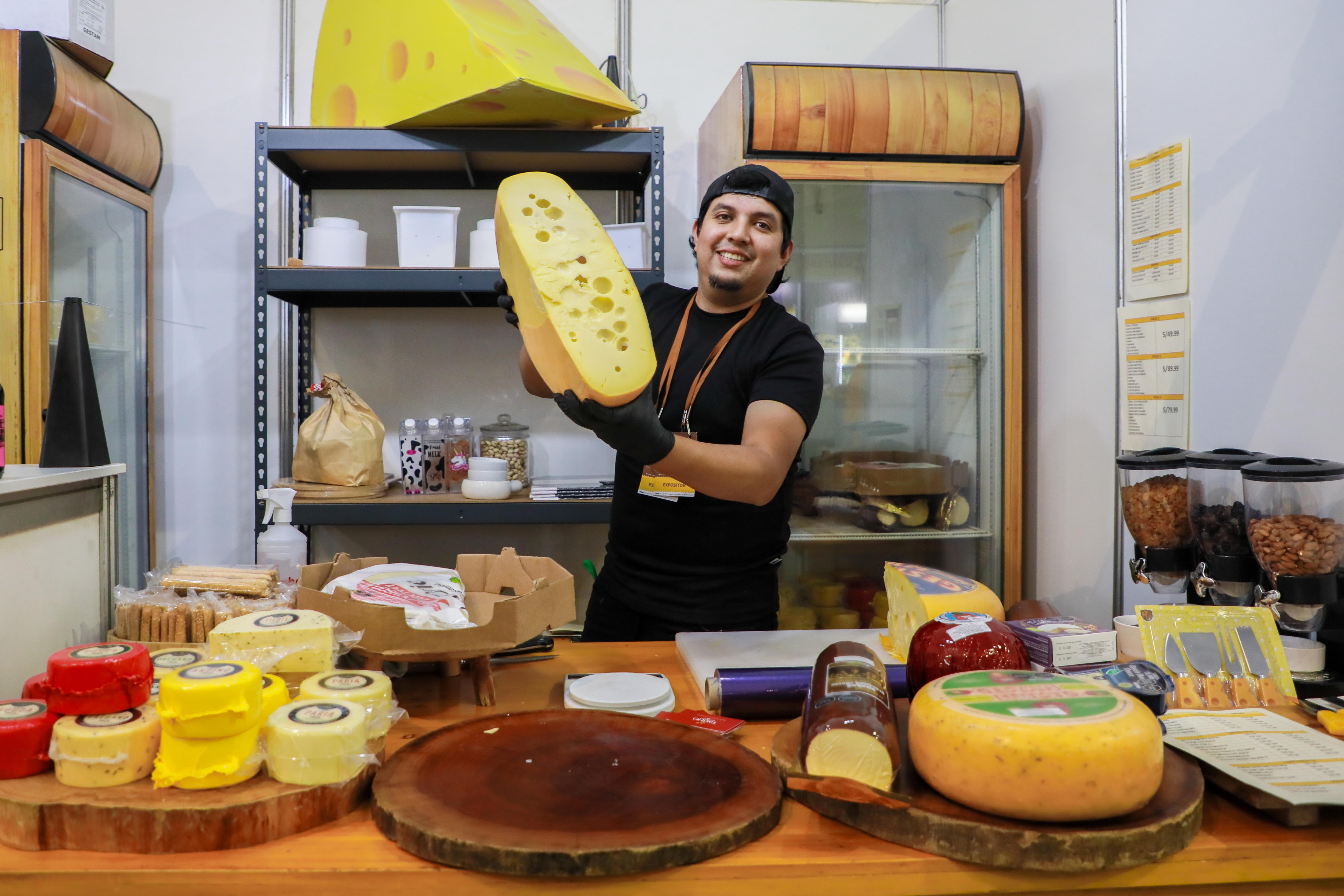 Inacal fortalece la calidad y seguridad del queso en el Perú con 10 Normas Técnicas