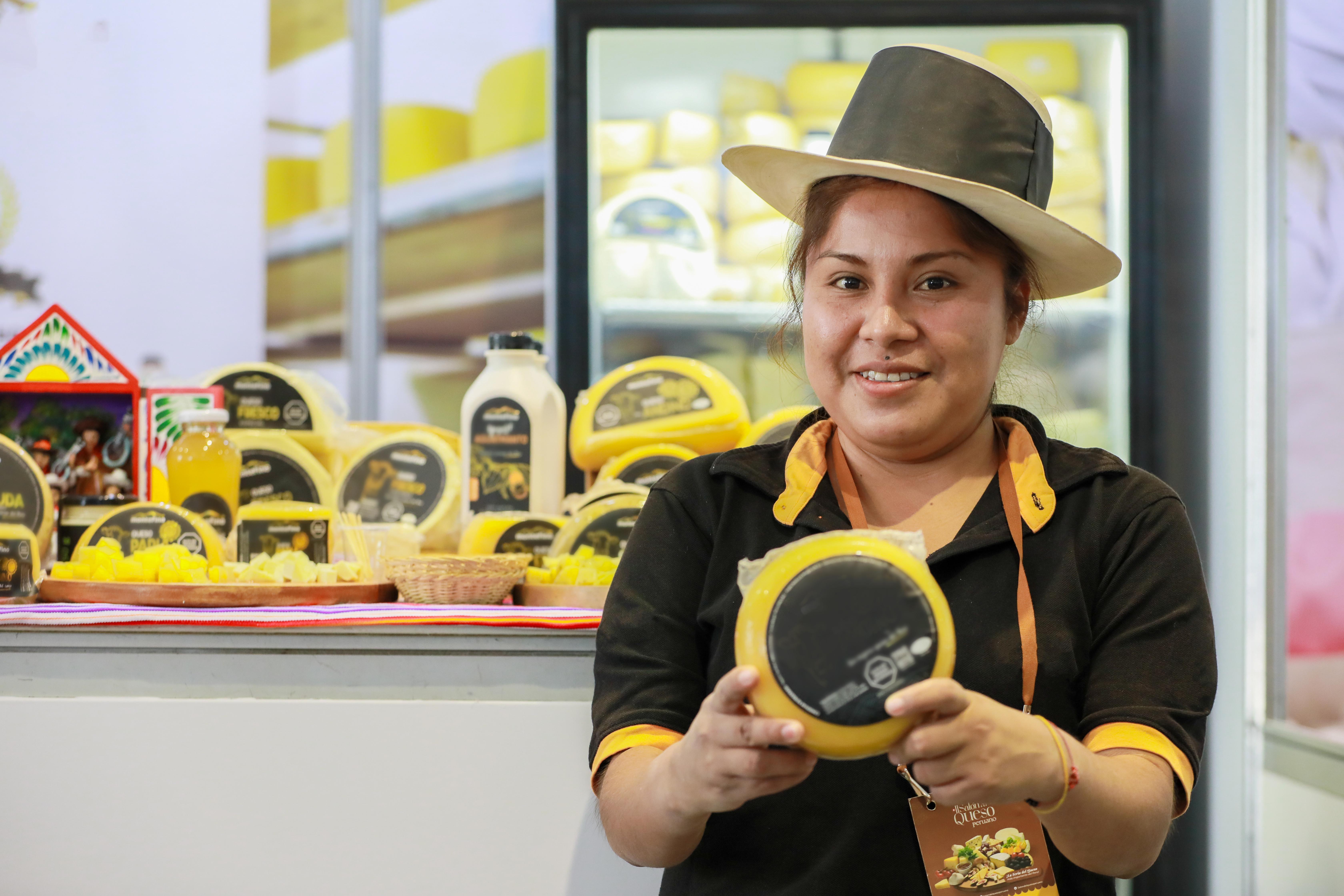 Inacal fortalece la calidad y seguridad del queso en el Perú con 10 Normas Técnicas