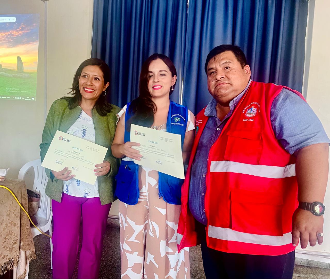 Municipalidad de Sullana y GORE Piura capacitan a gremios de mototaxis para mejorar el servicio de transporte