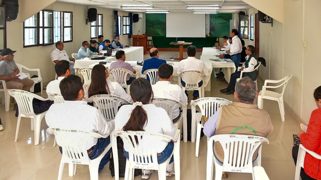 Gore Presenta Su Modelo De Desarrollo Agrario En Reunión Del Comité De Gestión Regional Agrario En Pejeza