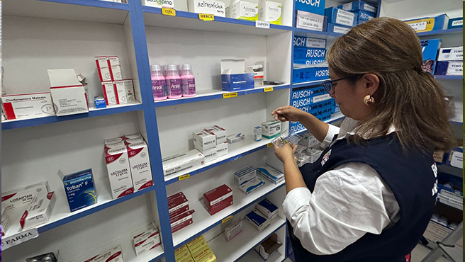 Geresa intensifica inspecciones en clínicas y farmacias por alerta nacional por Metamizol y Dolofebril