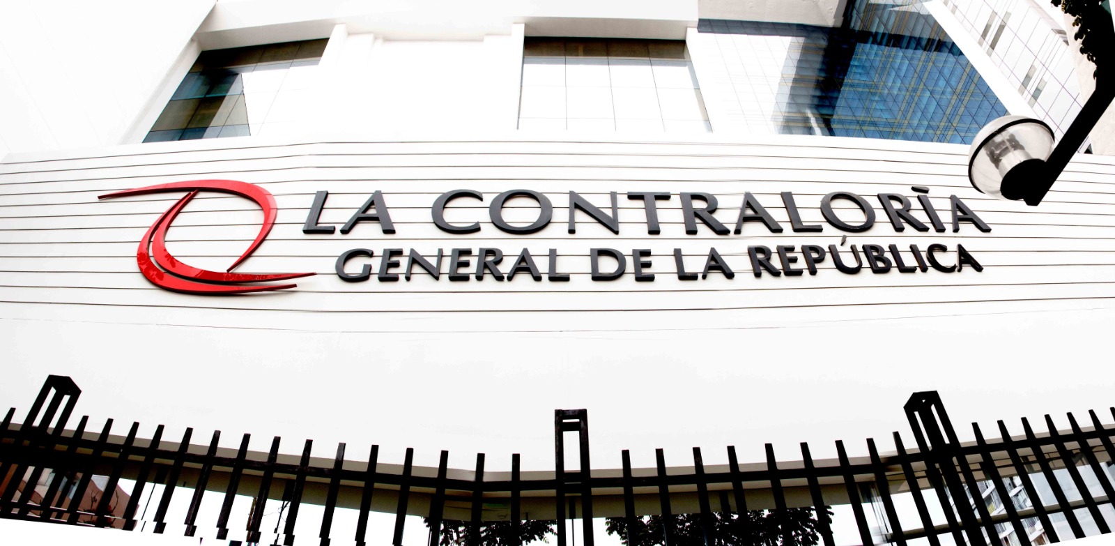 Polonia ofrece respaldo internacional a la Contraloría del Perú ante amenazas a su independencia financiera