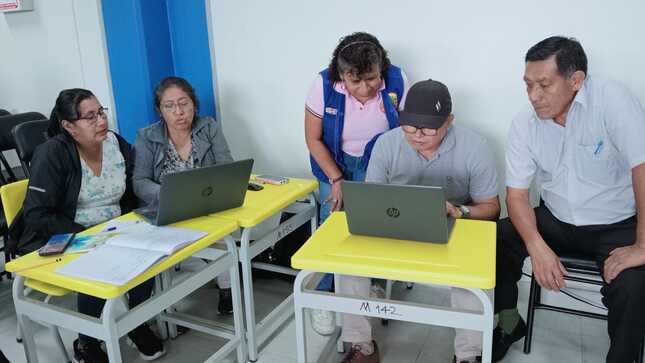 Directores y docentes de Canchaque realizan balance del primer bimestre en Semana de Gestión