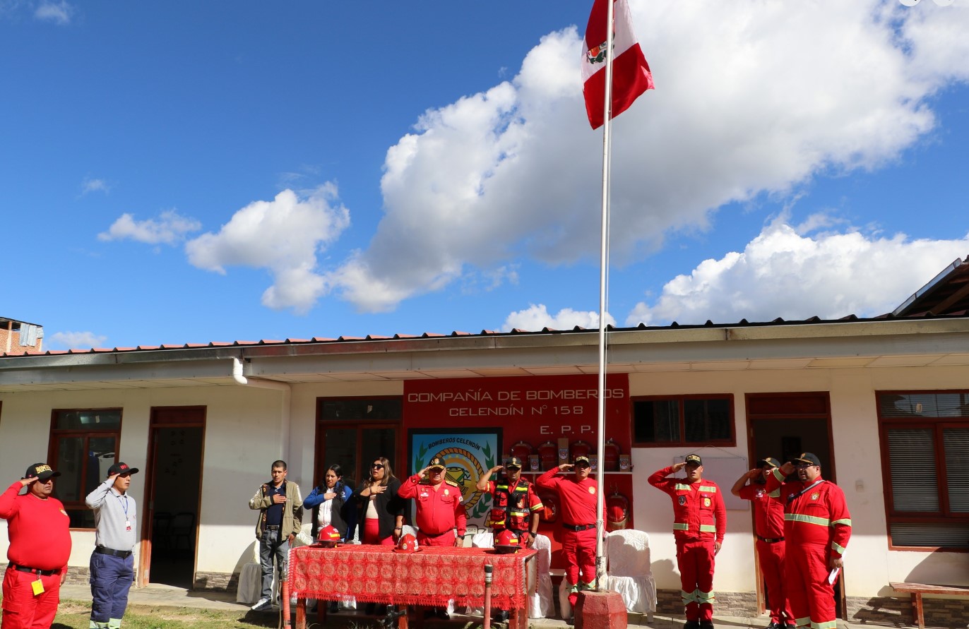 Se llevaron a cabo reuniones con autoridades locales con el propósito de optimizar la coordinación en situaciones de emergencia y fortalecer el respaldo logístico a los bomberos voluntarios.