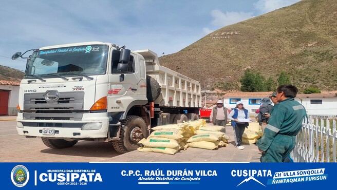 Apoyo en el transporte de Guano de isla a las comunidades del distrito de Cusipata