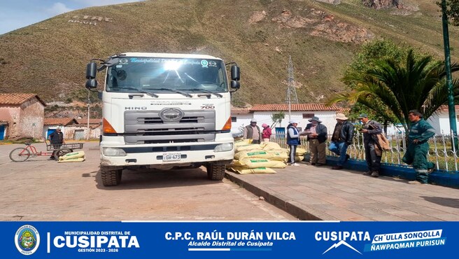 Apoyo en el transporte de Guano de isla a las comunidades del distrito de Cusipata