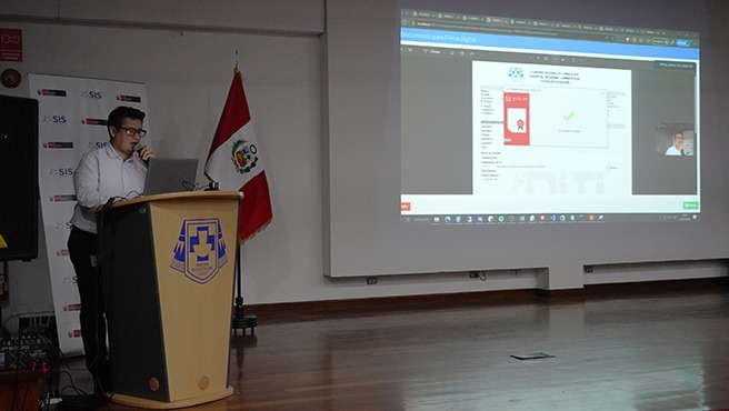 FOTO HRL lidera uso de herramientas digitales para mejorar atención a asegurados del SIS en la Macrorregión Norte