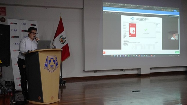 FOTO HRL lidera uso de herramientas digitales para mejorar atención a asegurados del SIS en la Macrorregión Norte