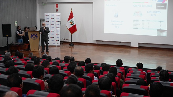 FOTO HRL lidera uso de herramientas digitales para mejorar atención a asegurados del SIS en la Macrorregión Norte