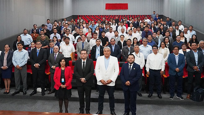 FOTO HRL lidera uso de herramientas digitales para mejorar atención a asegurados del SIS en la Macrorregión Norte