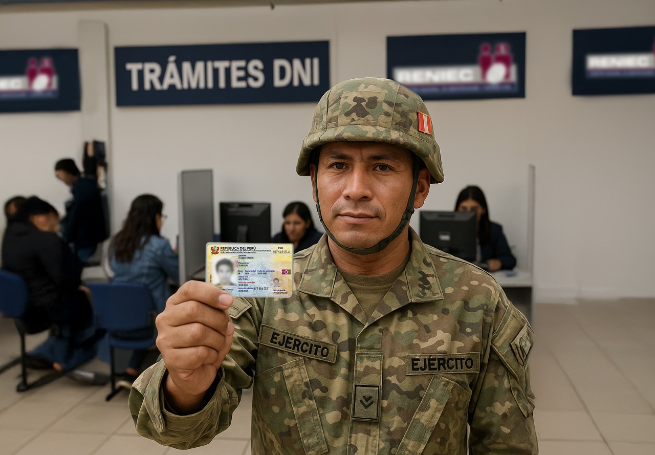 Militar con DNI electrónico