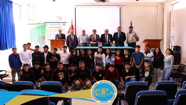 Facultad de Ingeniería Pesquera llevó a cabo la ceremonia de bienvenida a cachimbos del semestre académico 2025-I.