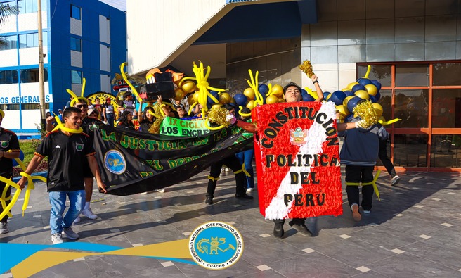 Continuando con las actividades por el 29° aniversario de la Facultad de Derecho y Ciencias Políticas se realizó un colorido y emotivo pasacalle por el campus universitario.