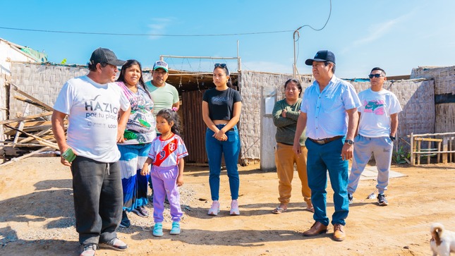 Autoridades de Huarmey entregan ayuda a damnificados por incendio de su vivienda en sector las salinas