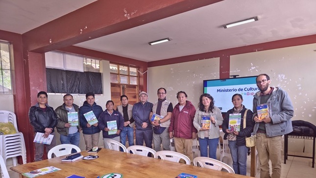 Servidores de la Unidad Ejecutora participando de la capacitación